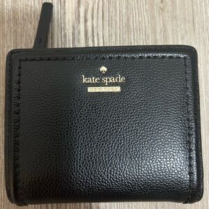 Black Kate Spade compact wallet